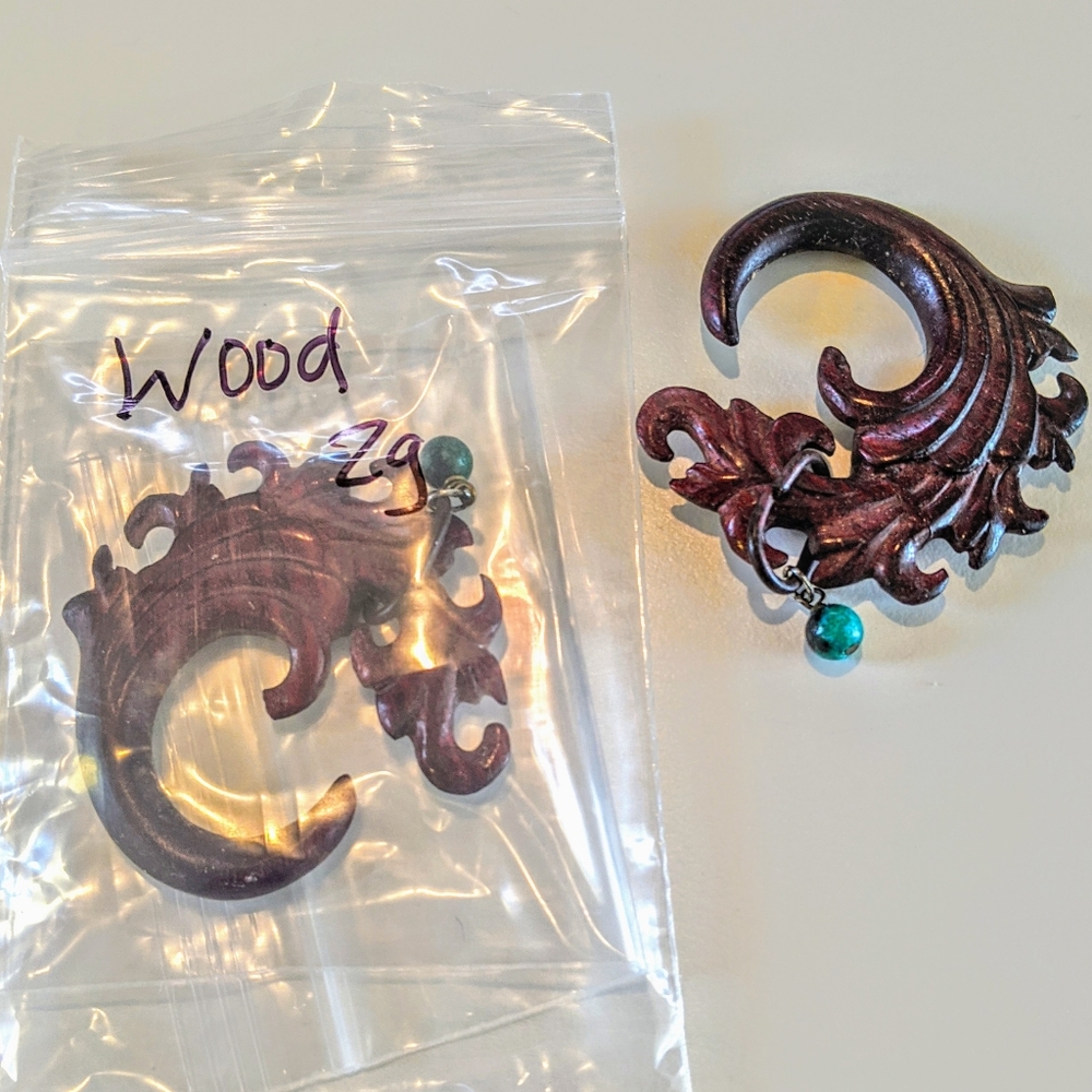 Wooden hanging plugs